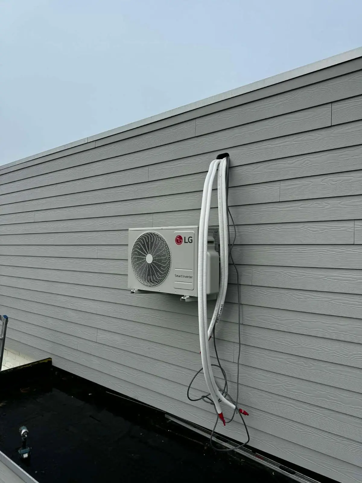 LG airco 2 binnenunits in Lokeren
